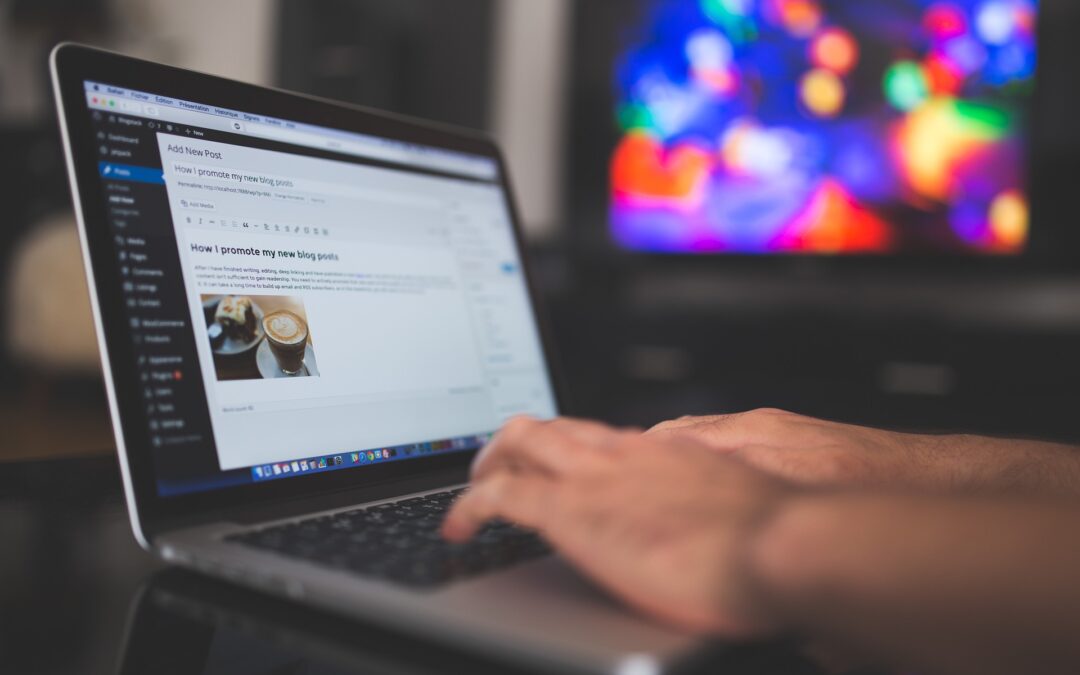 Dlaczego warto pisać bloga firmowego i jak to robić?